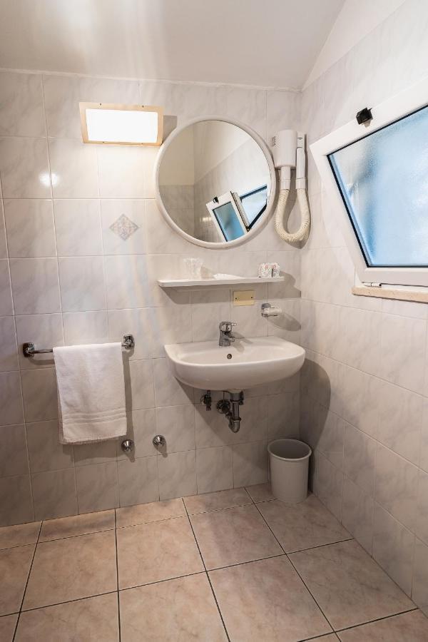 Hotel Zanella 체르비아 외부 사진